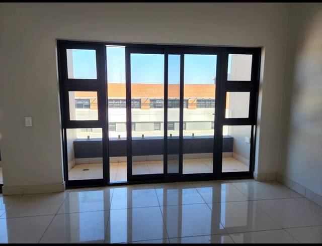 3 BEDROOM APARTMENT FOR SALE IN UMHLANGA RIDGE